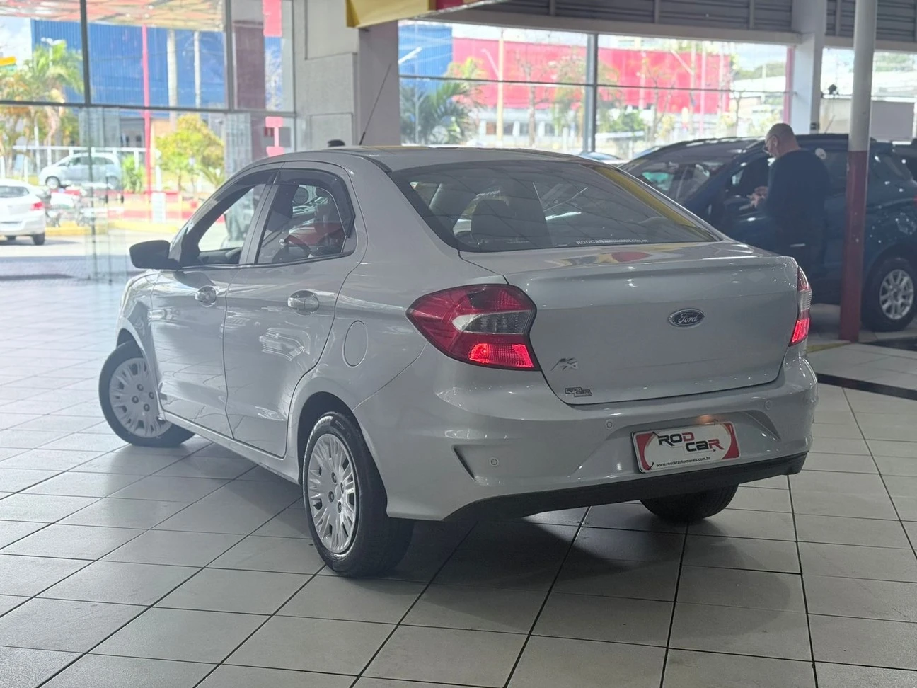 FORD KA