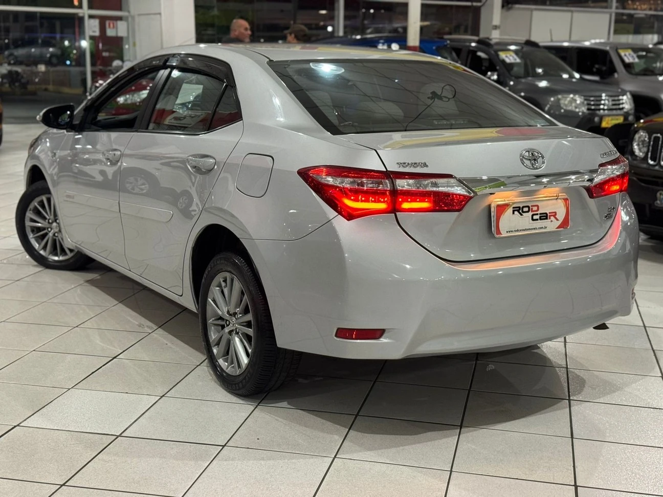 TOYOTA COROLLA