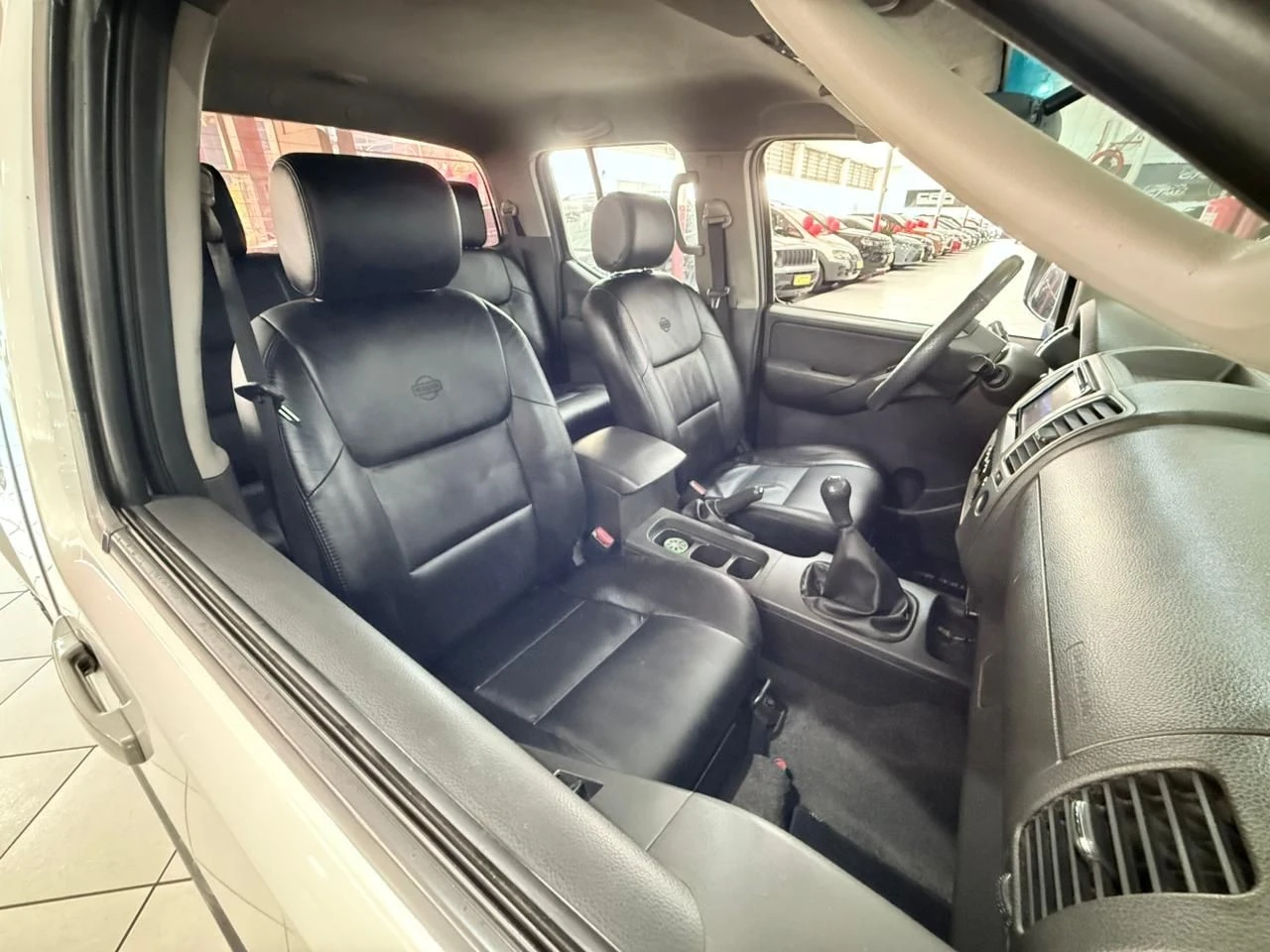 NISSAN FRONTIER
