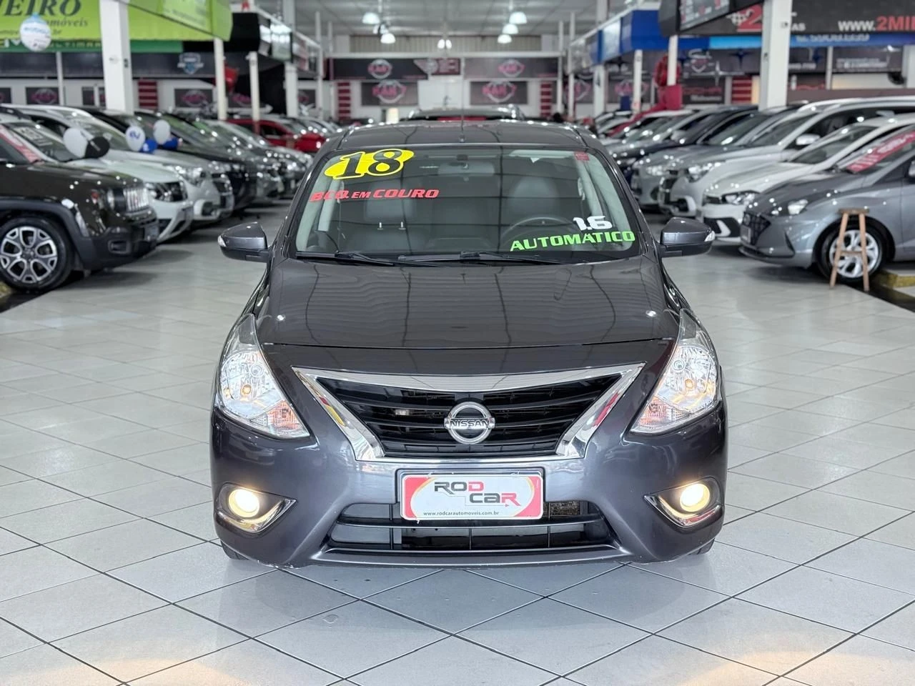 NISSAN VERSA