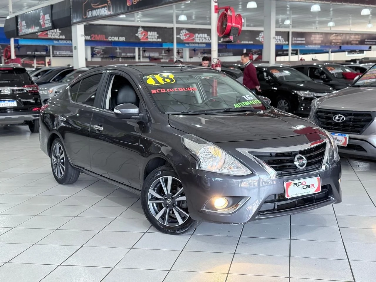 NISSAN VERSA