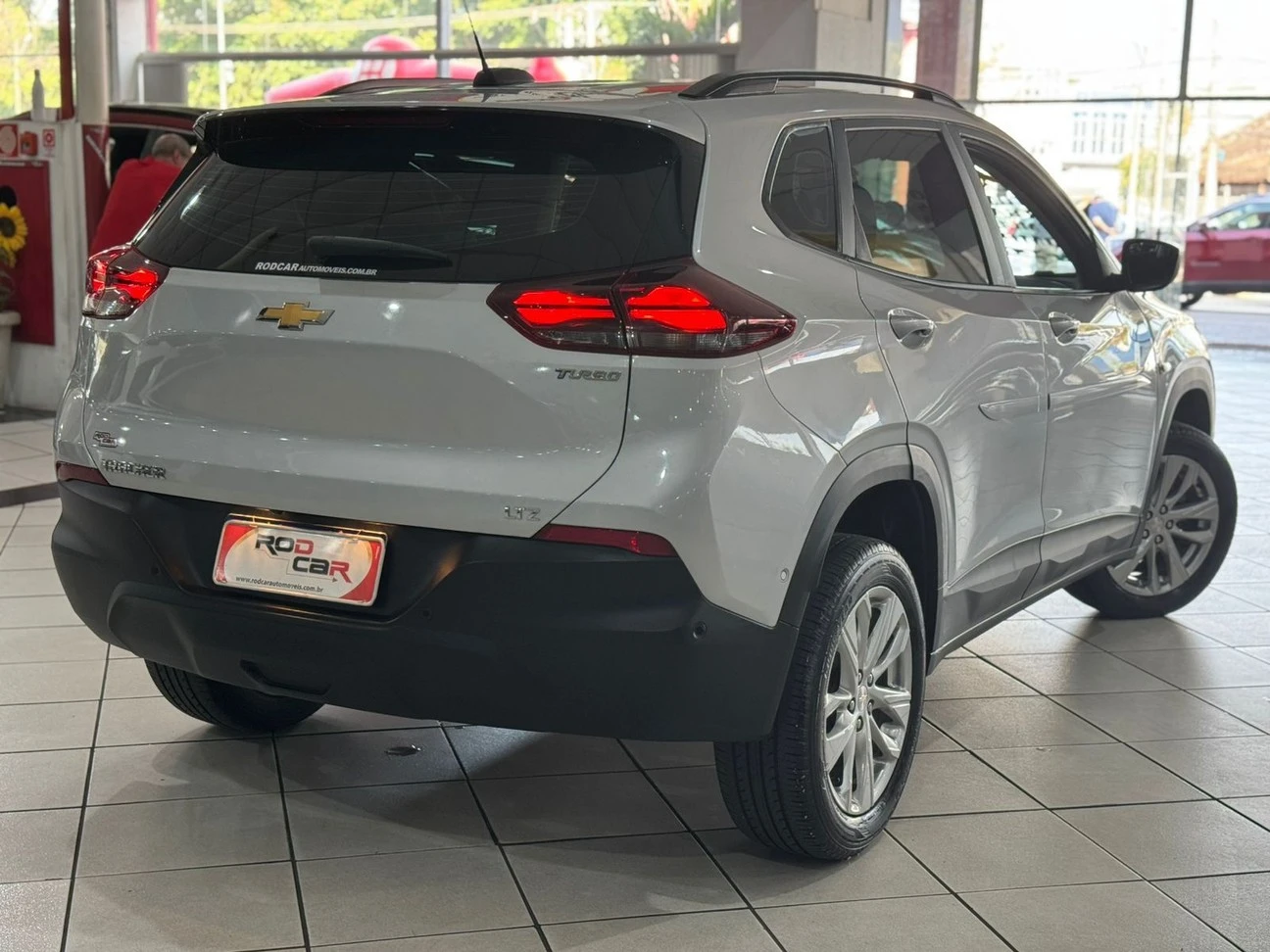 CHEVROLET TRACKER