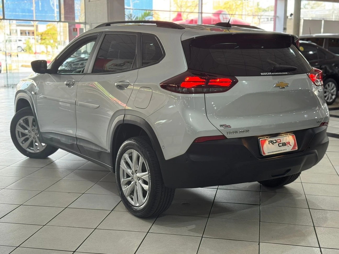 CHEVROLET TRACKER