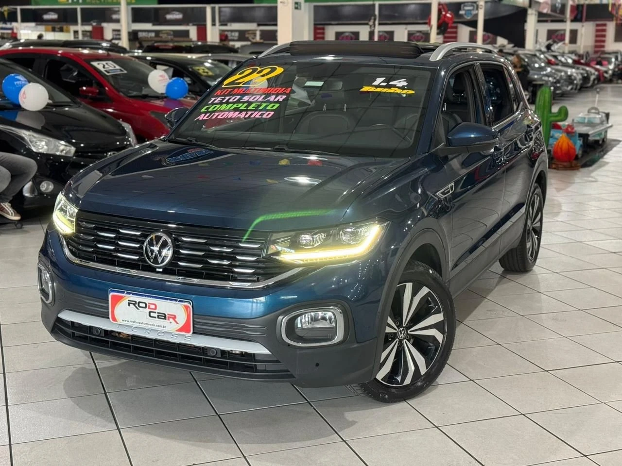 VOLKSWAGEN T-CROSS