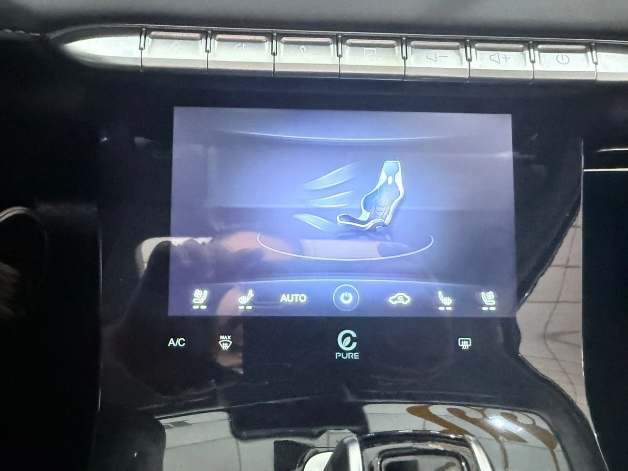 CHERY TIGGO 8