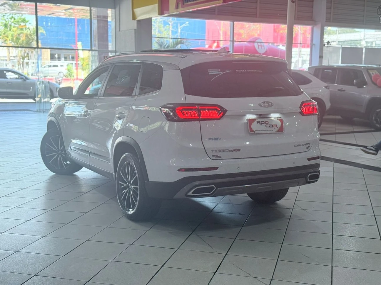CHERY TIGGO 8