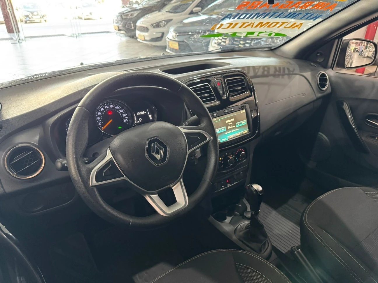 RENAULT LOGAN