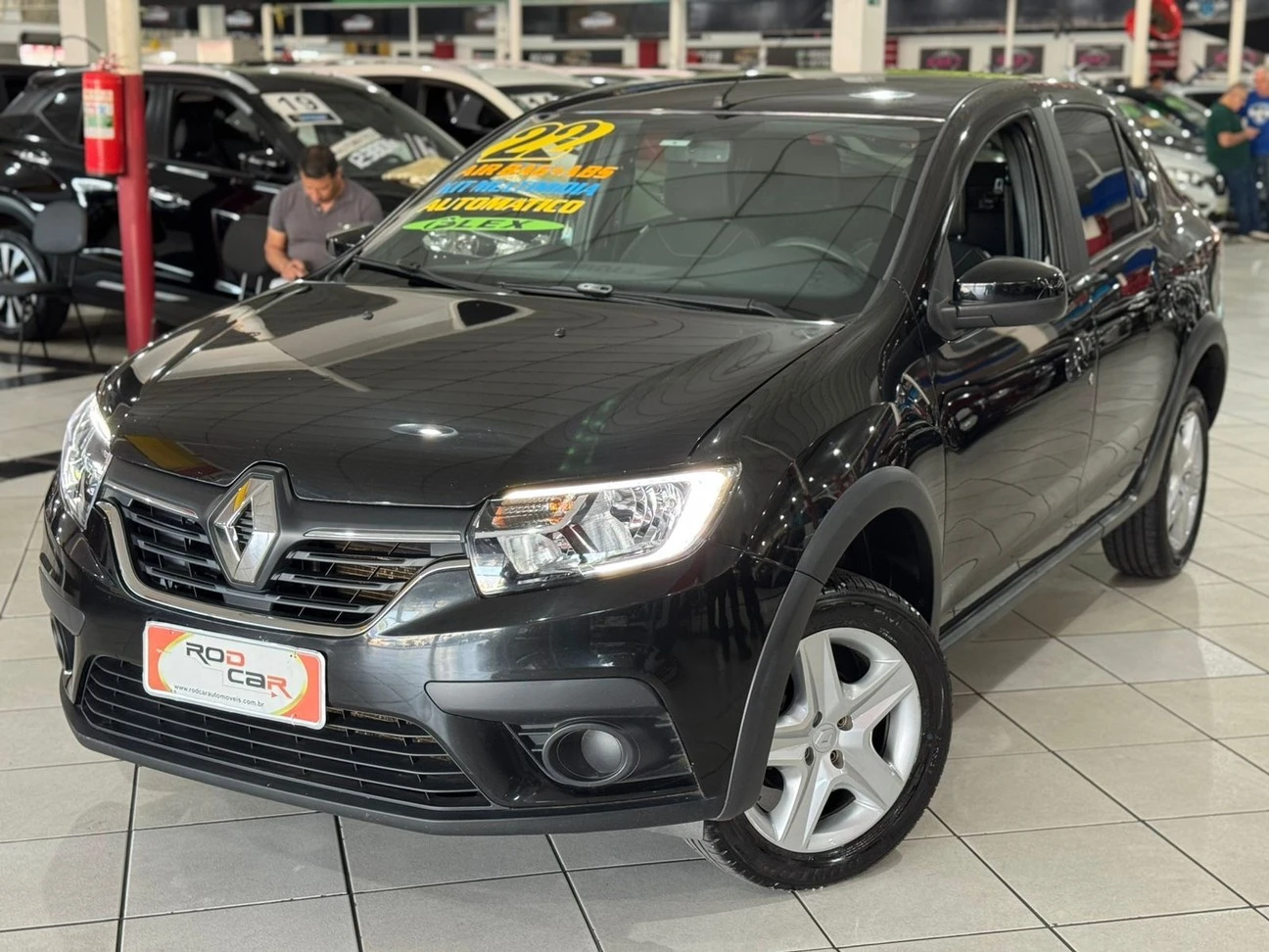 RENAULT LOGAN