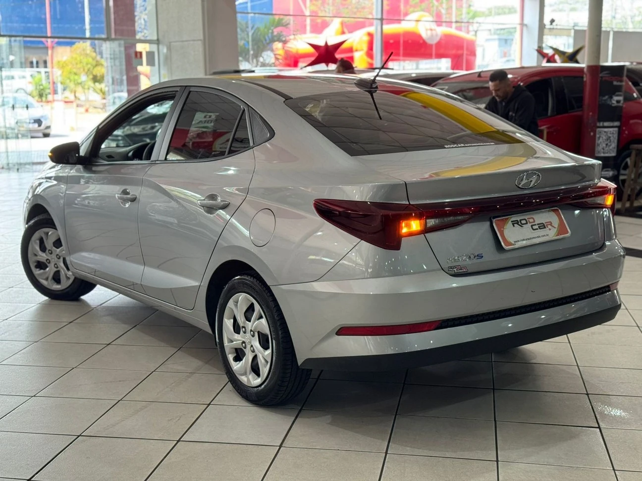 HYUNDAI HB20S