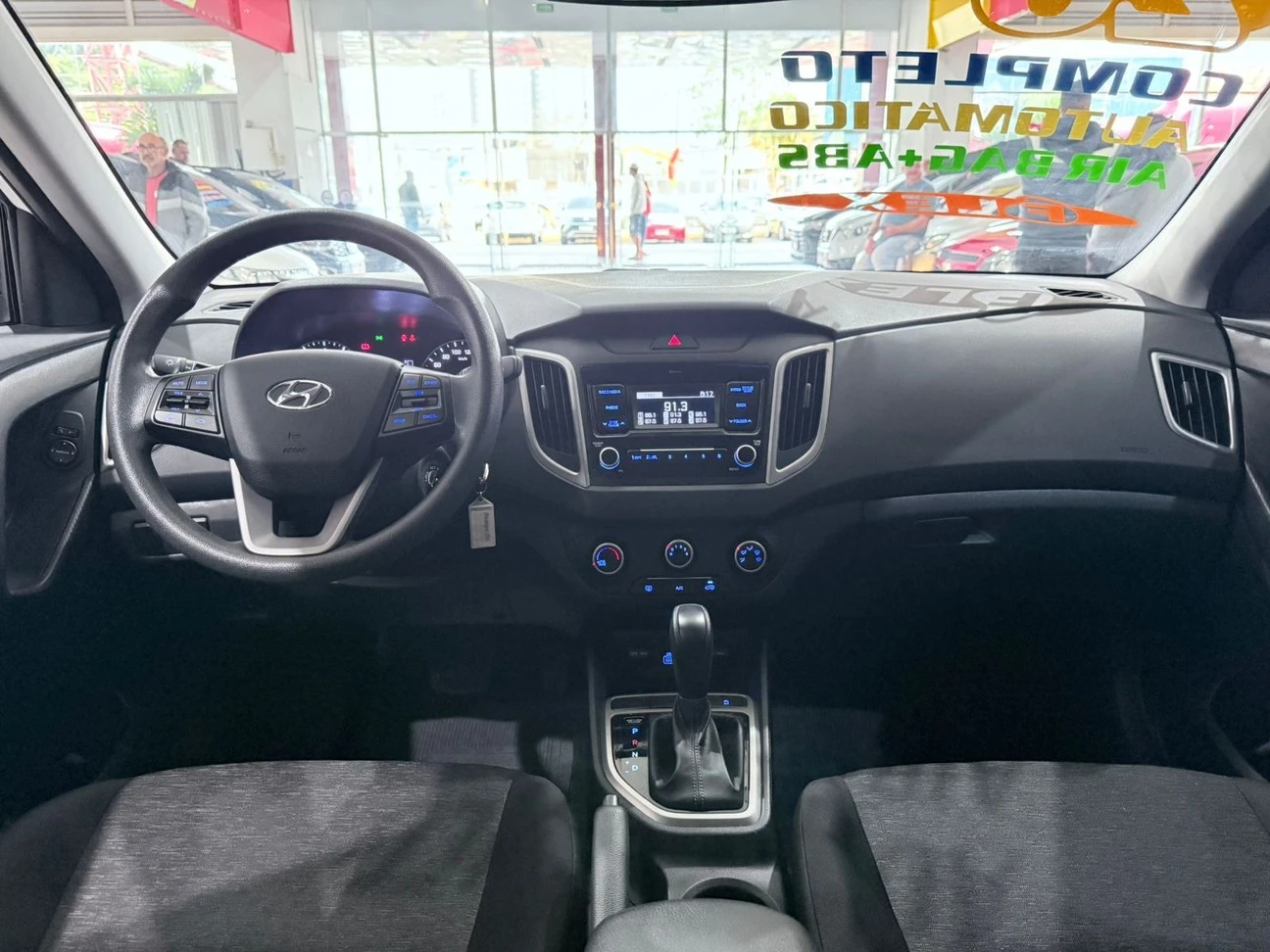 HYUNDAI CRETA