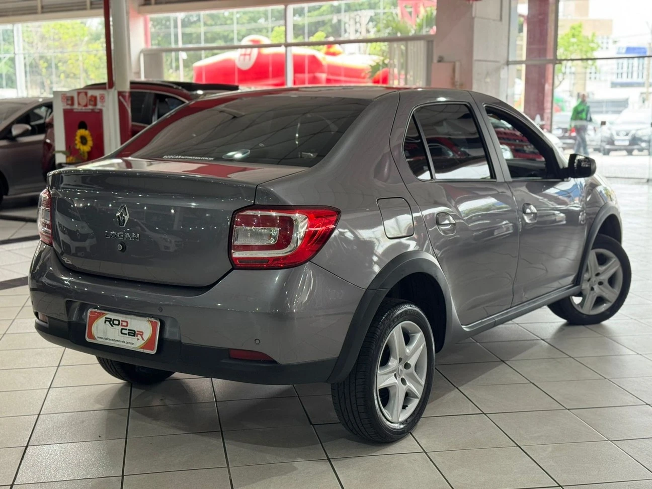 RENAULT LOGAN