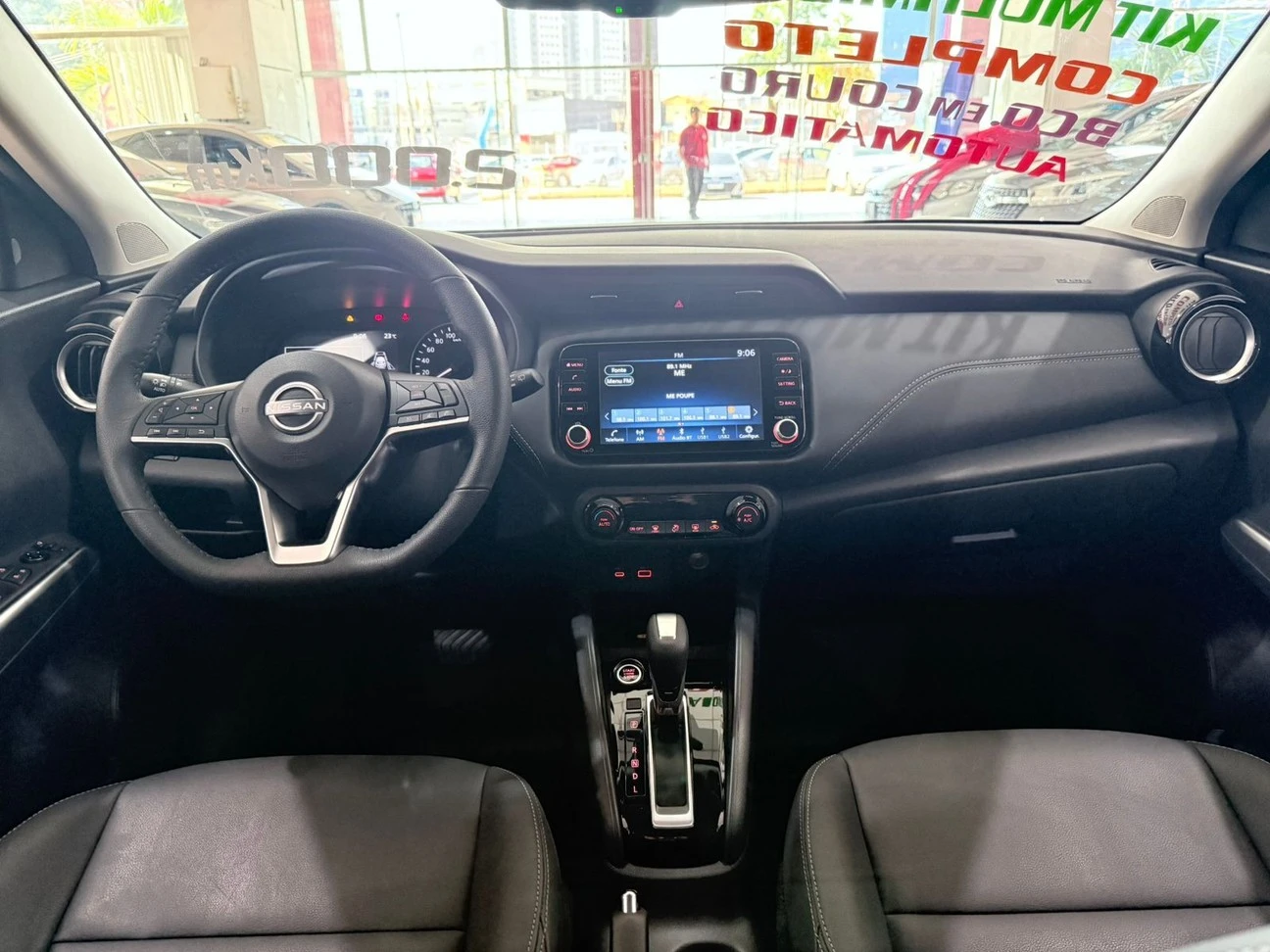 NISSAN KICKS