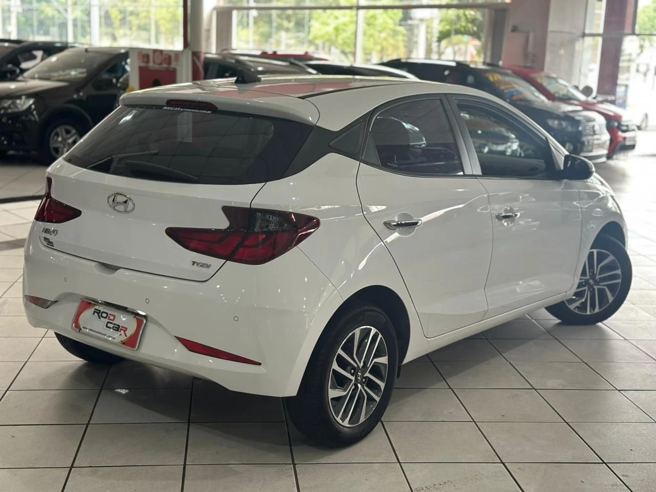 HYUNDAI HB20