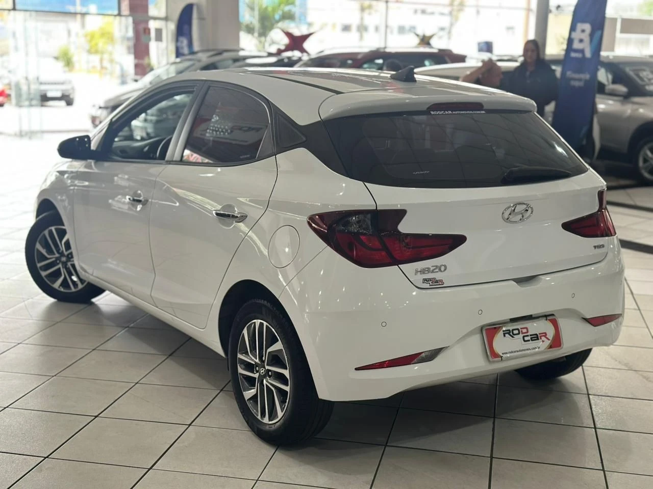 HYUNDAI HB20