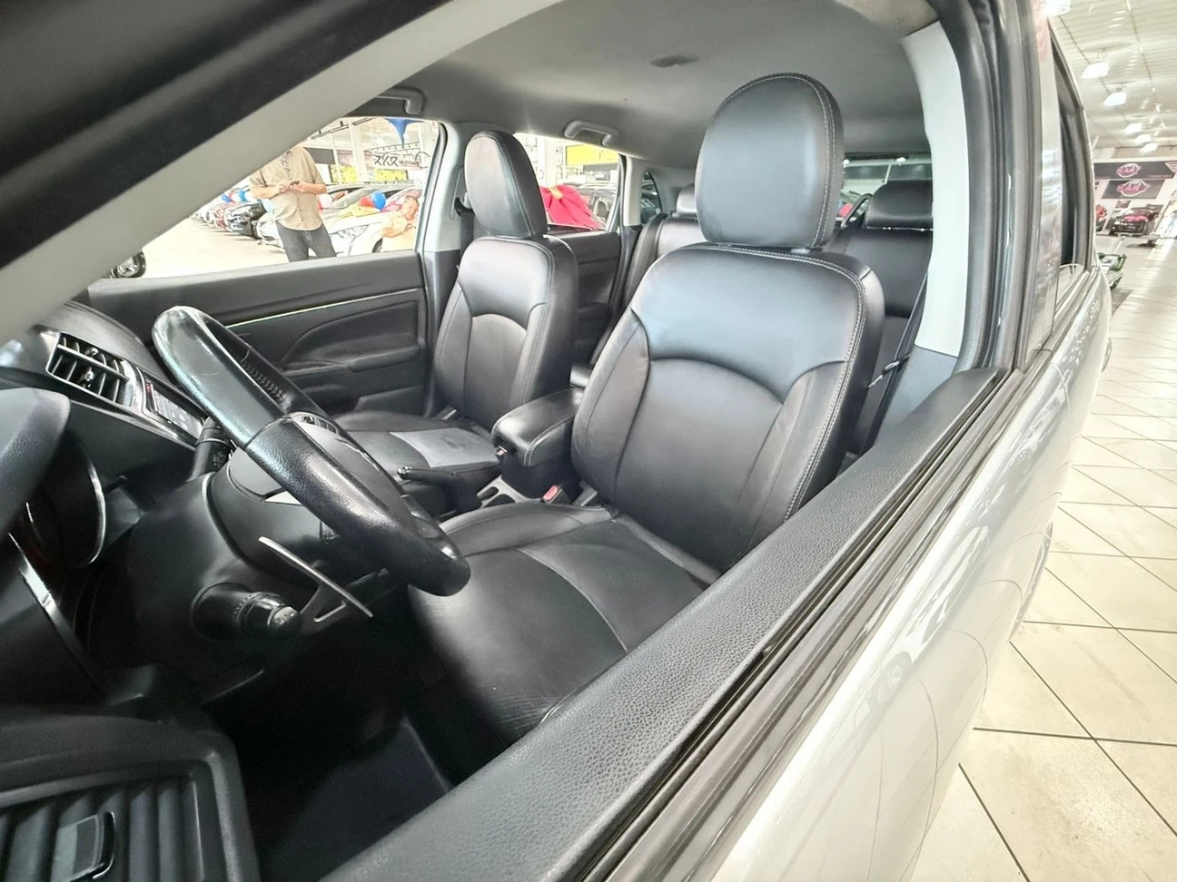 MITSUBISHI ASX