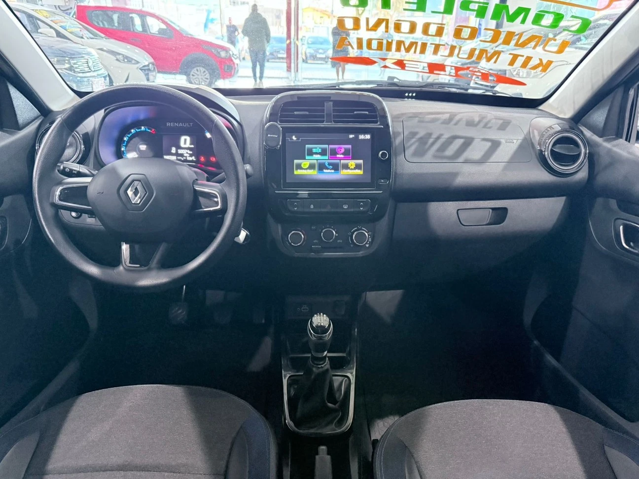 RENAULT KWID