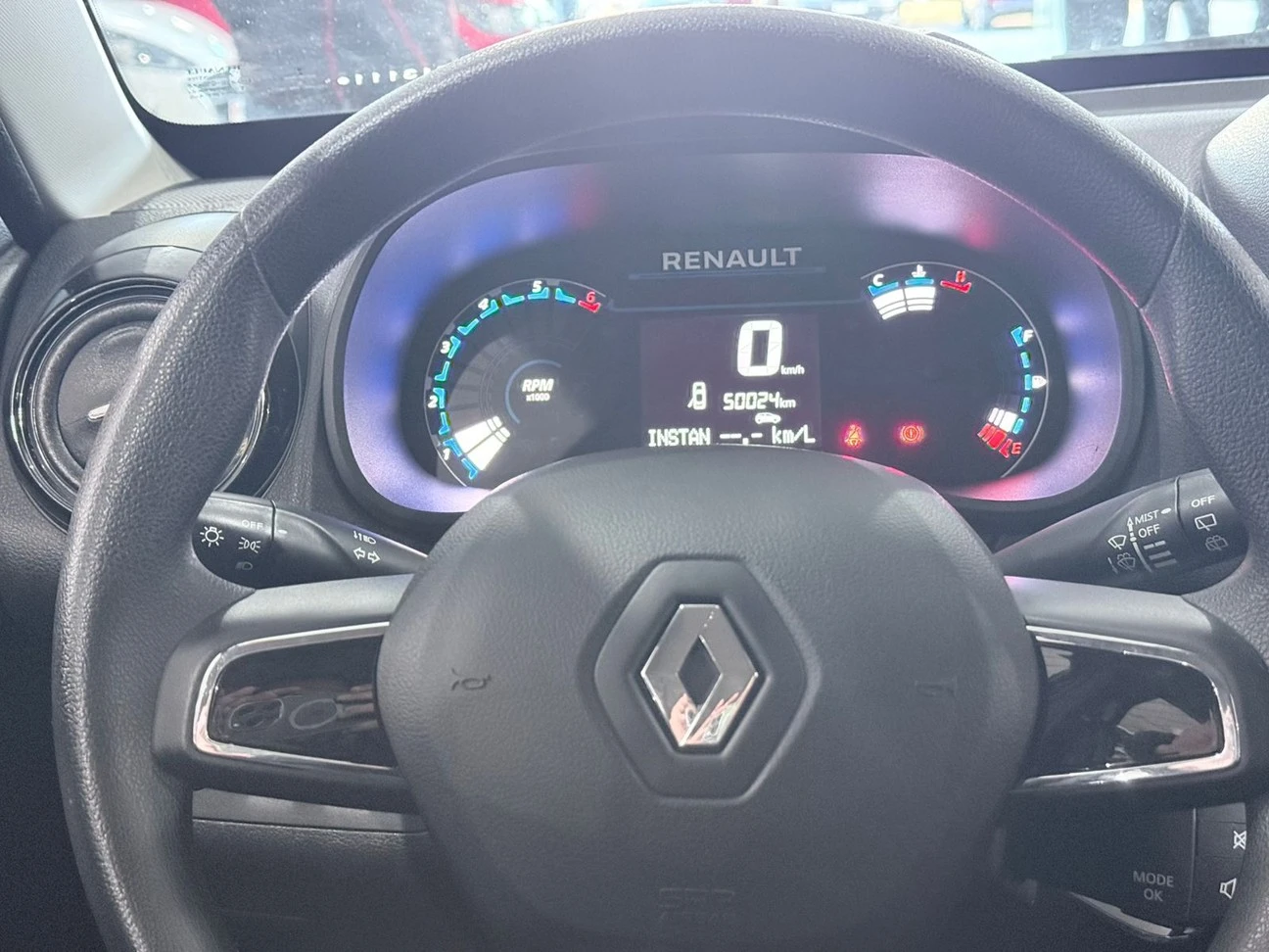 RENAULT KWID