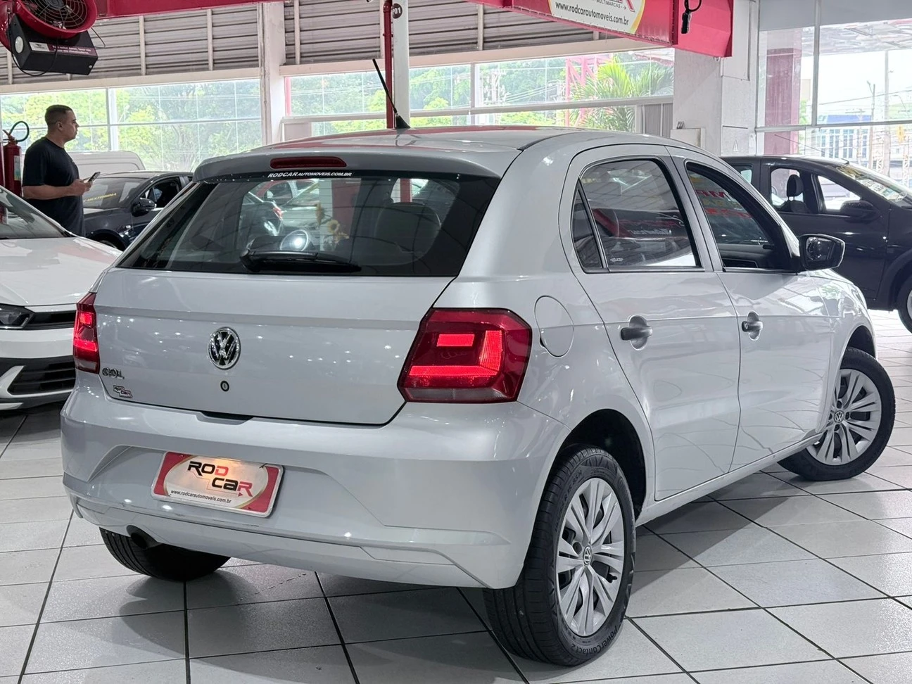 VOLKSWAGEN GOL