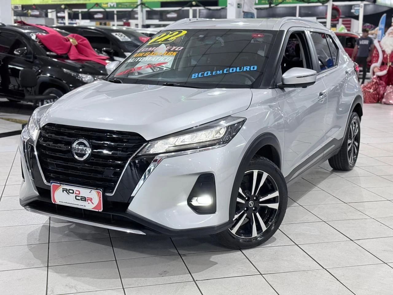 NISSAN KICKS