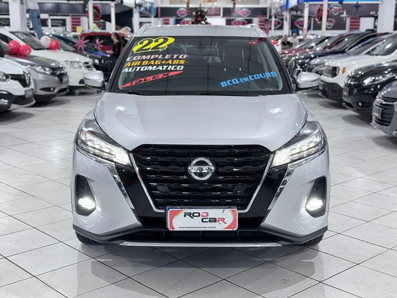 NISSAN KICKS