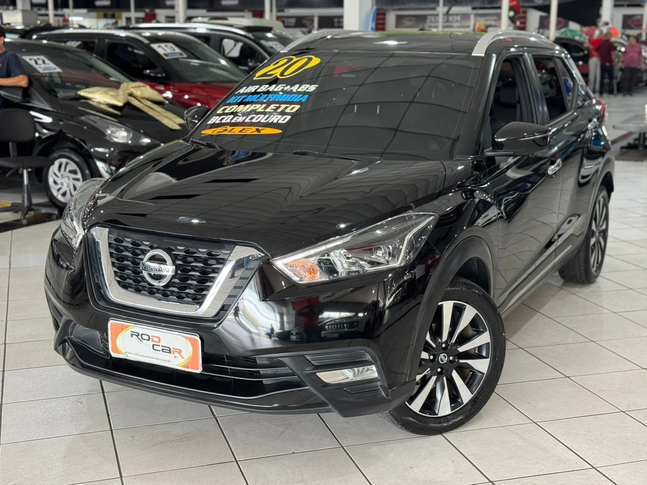 NISSAN KICKS