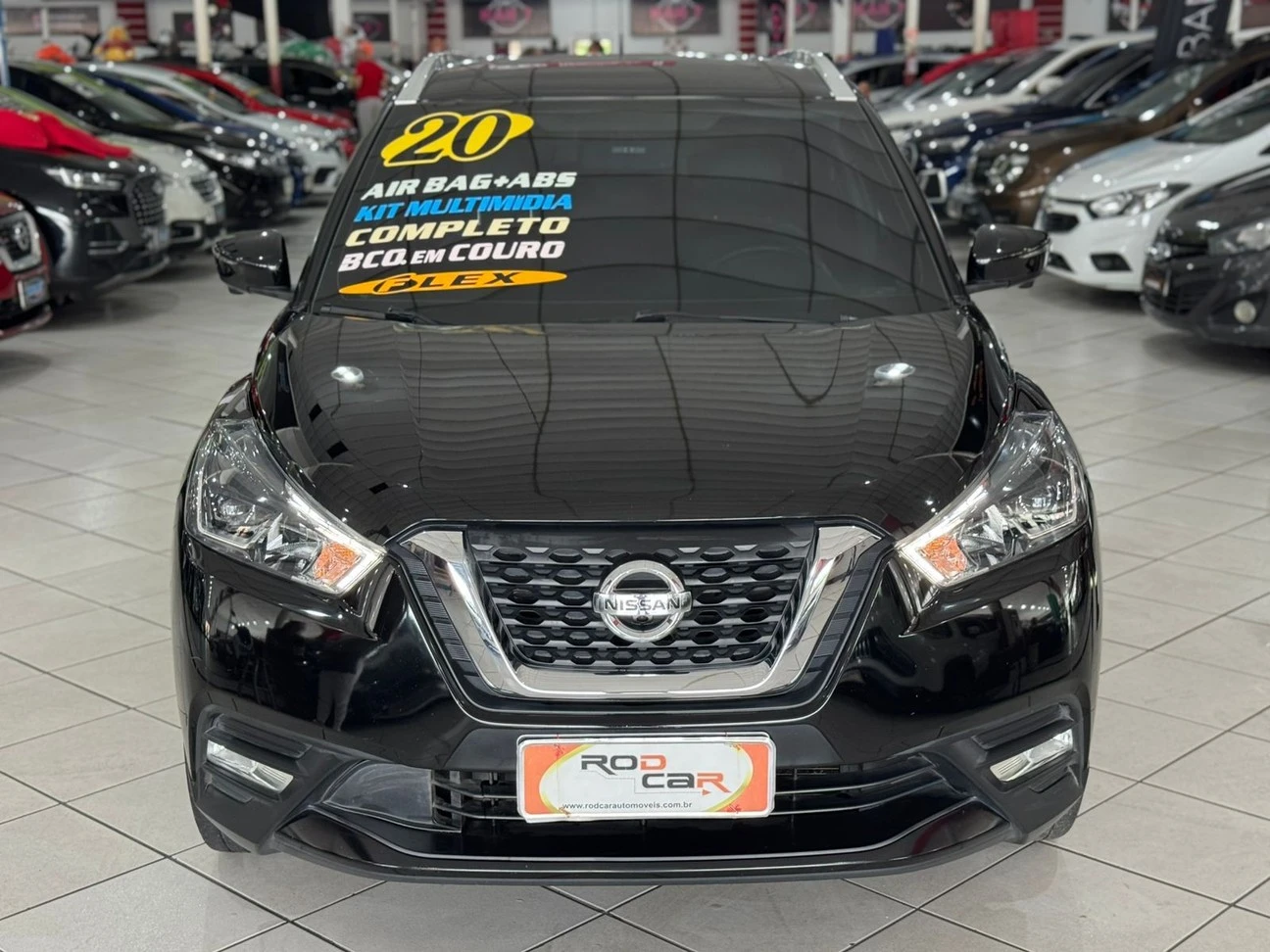 NISSAN KICKS