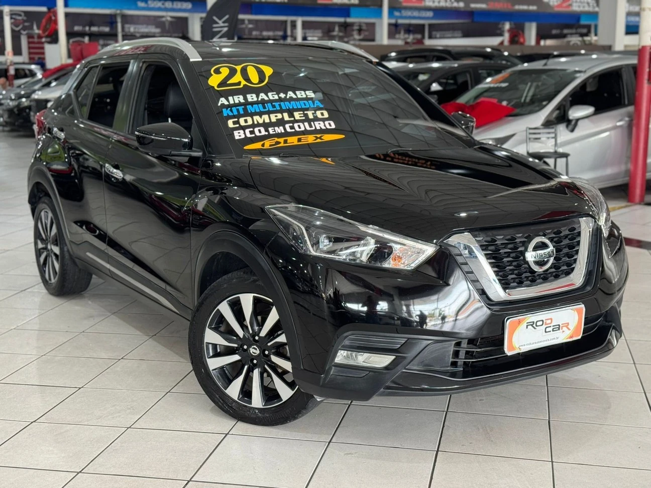 NISSAN KICKS