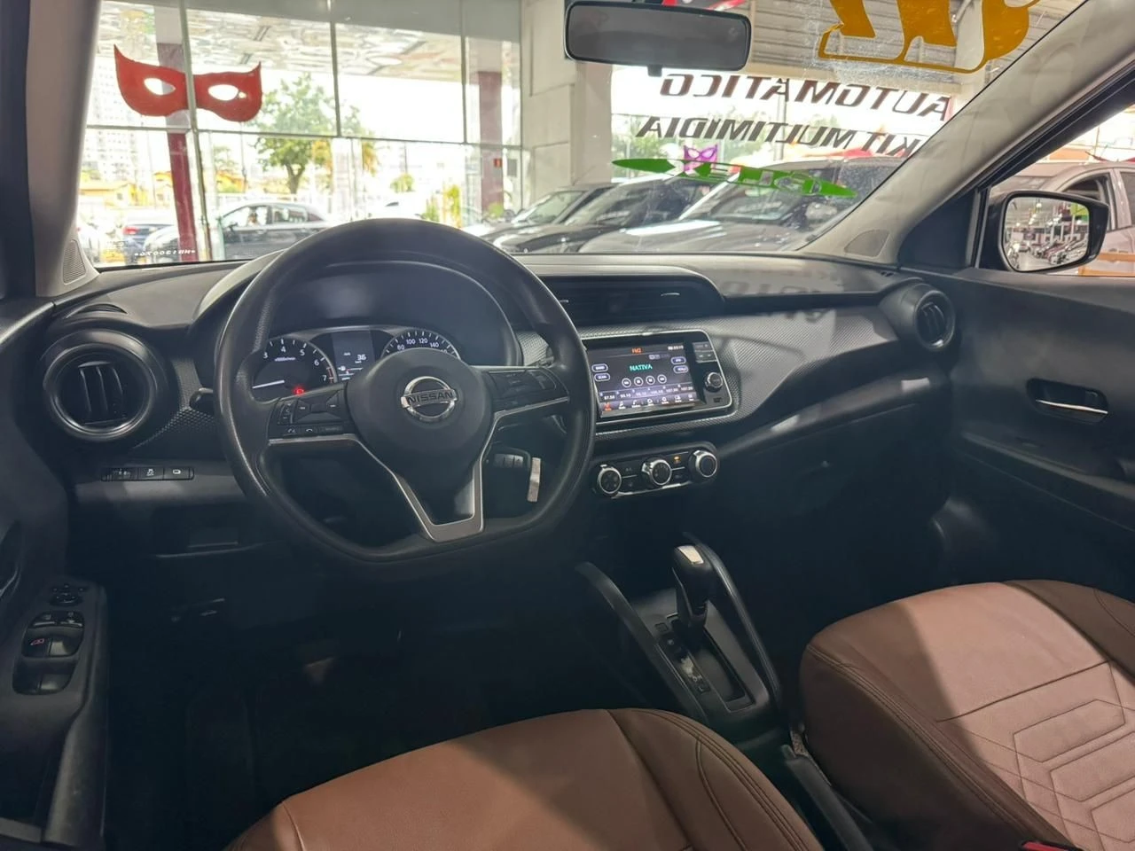 NISSAN KICKS