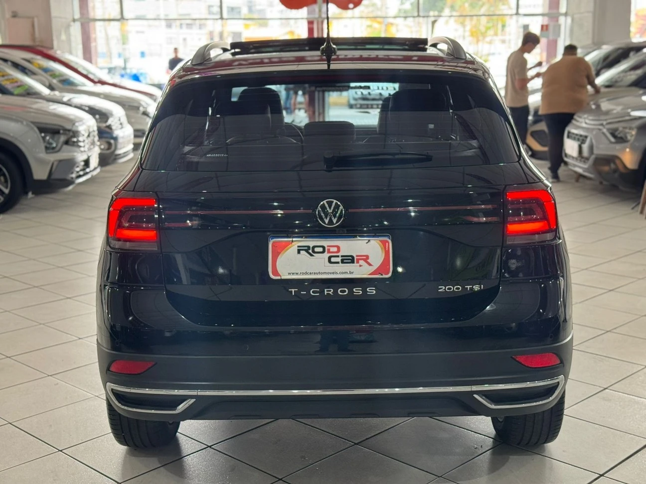 VOLKSWAGEN T-CROSS