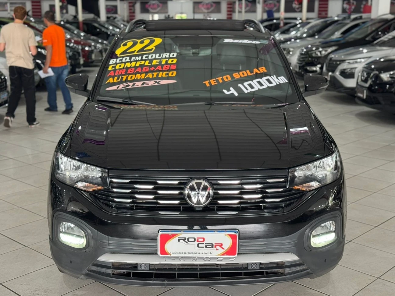 VOLKSWAGEN T-CROSS