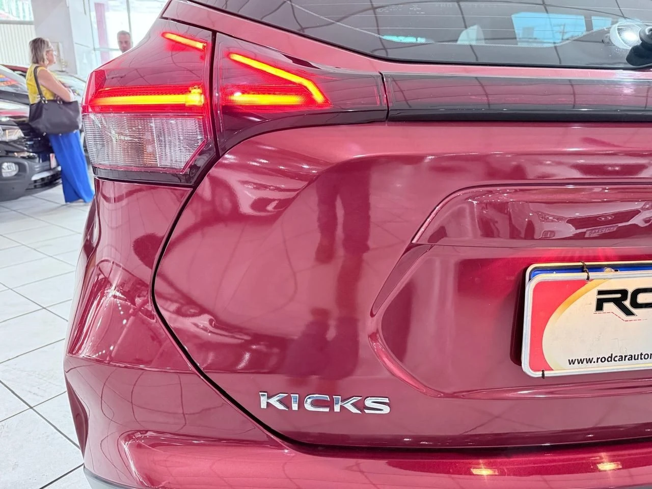 NISSAN KICKS