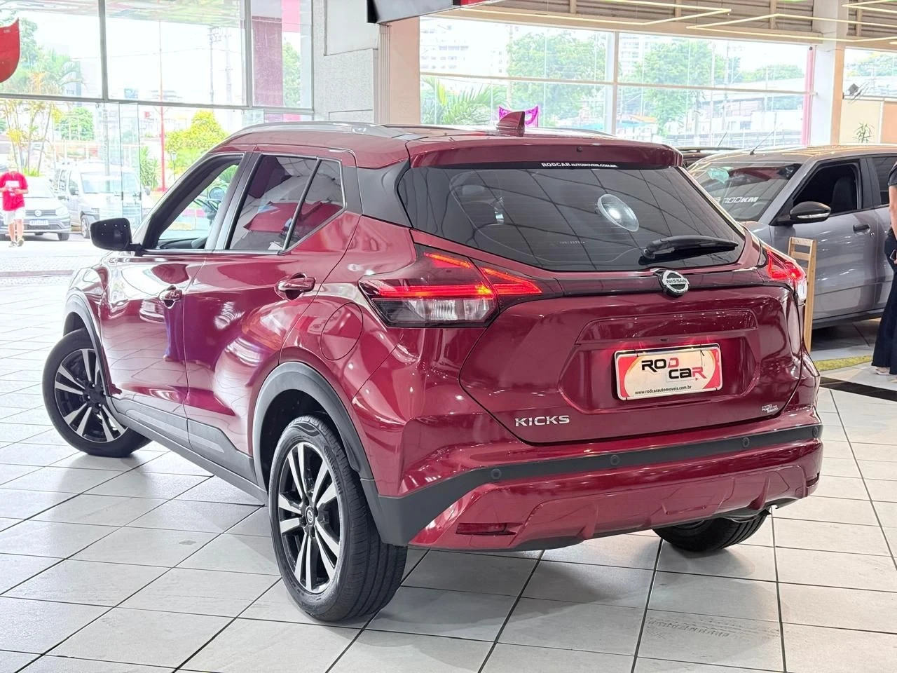 NISSAN KICKS