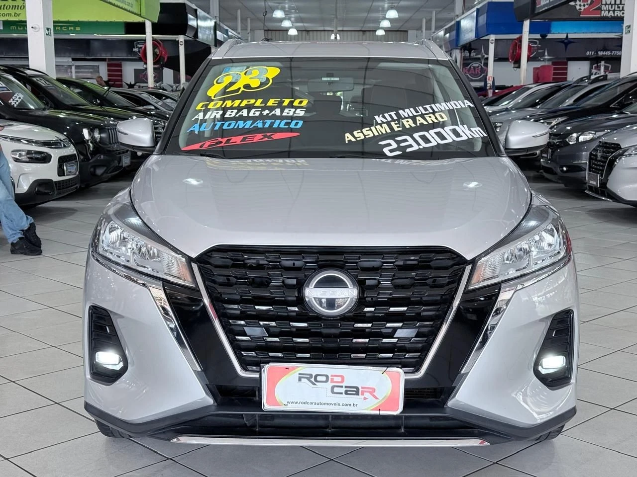 NISSAN KICKS