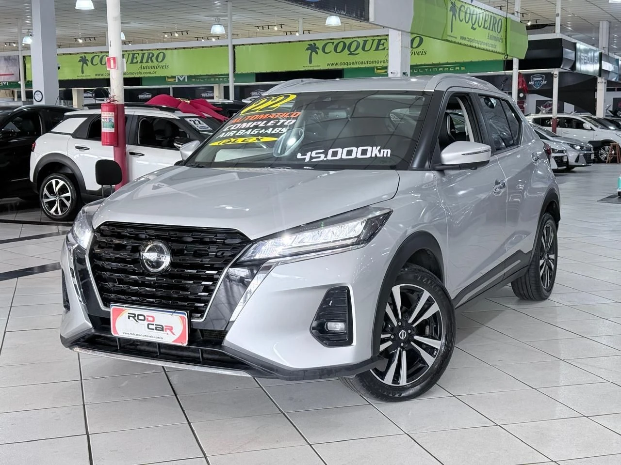 NISSAN KICKS