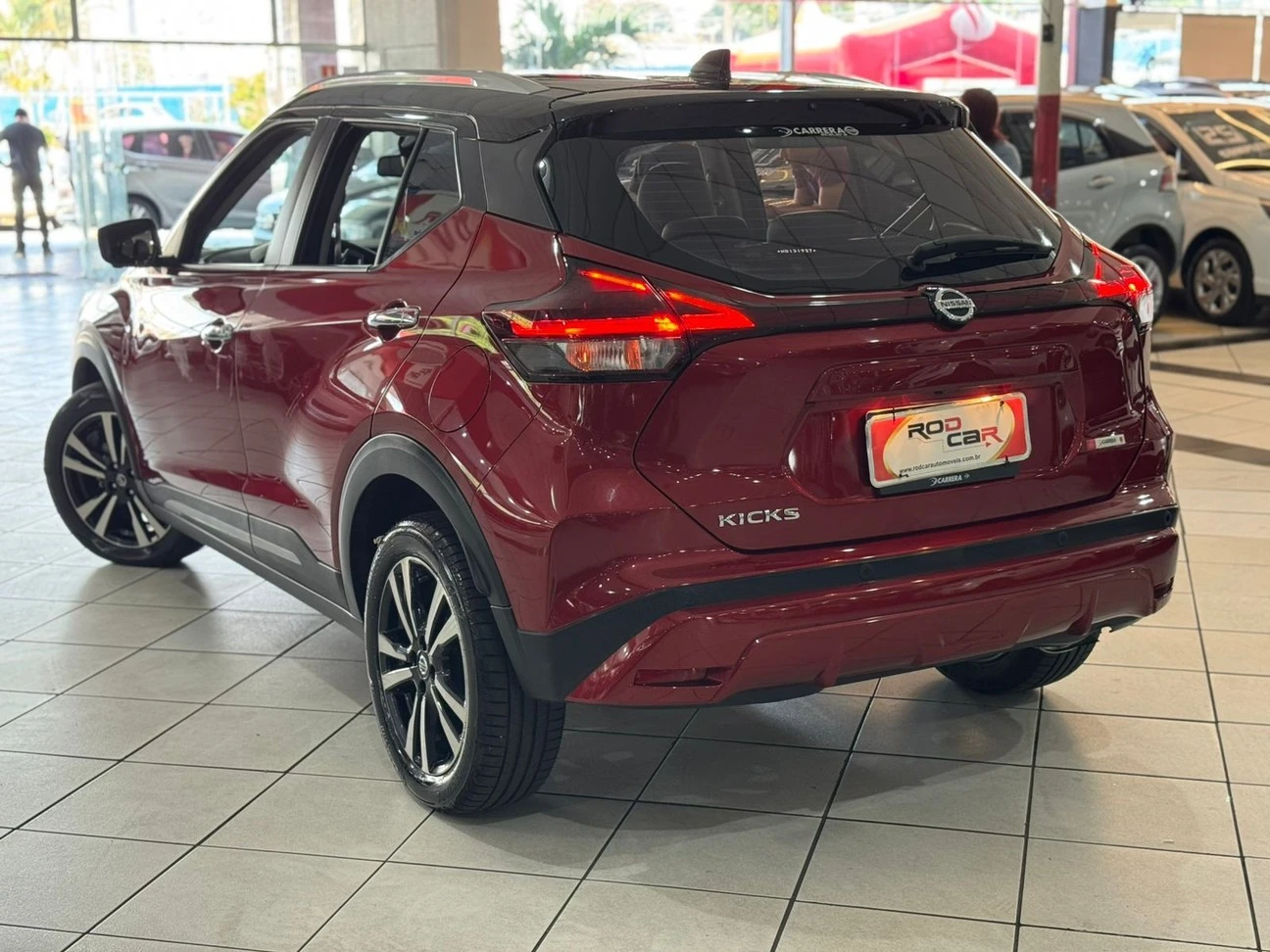 NISSAN KICKS