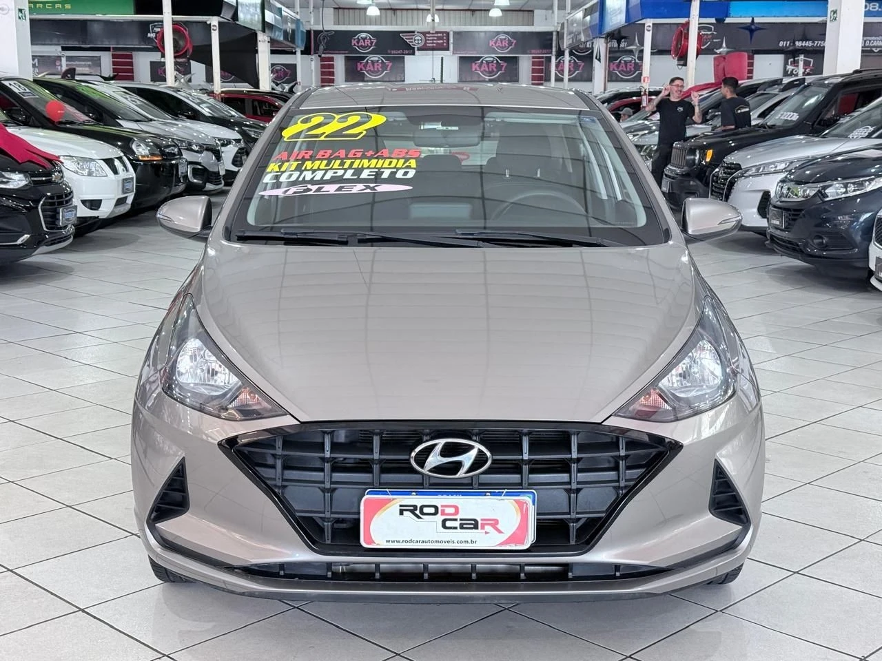 HYUNDAI HB20