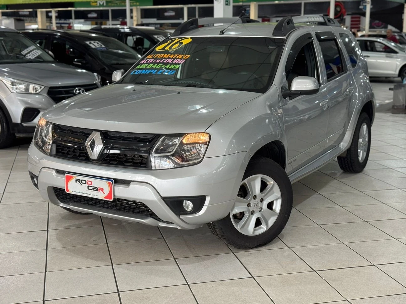 RENAULT DUSTER