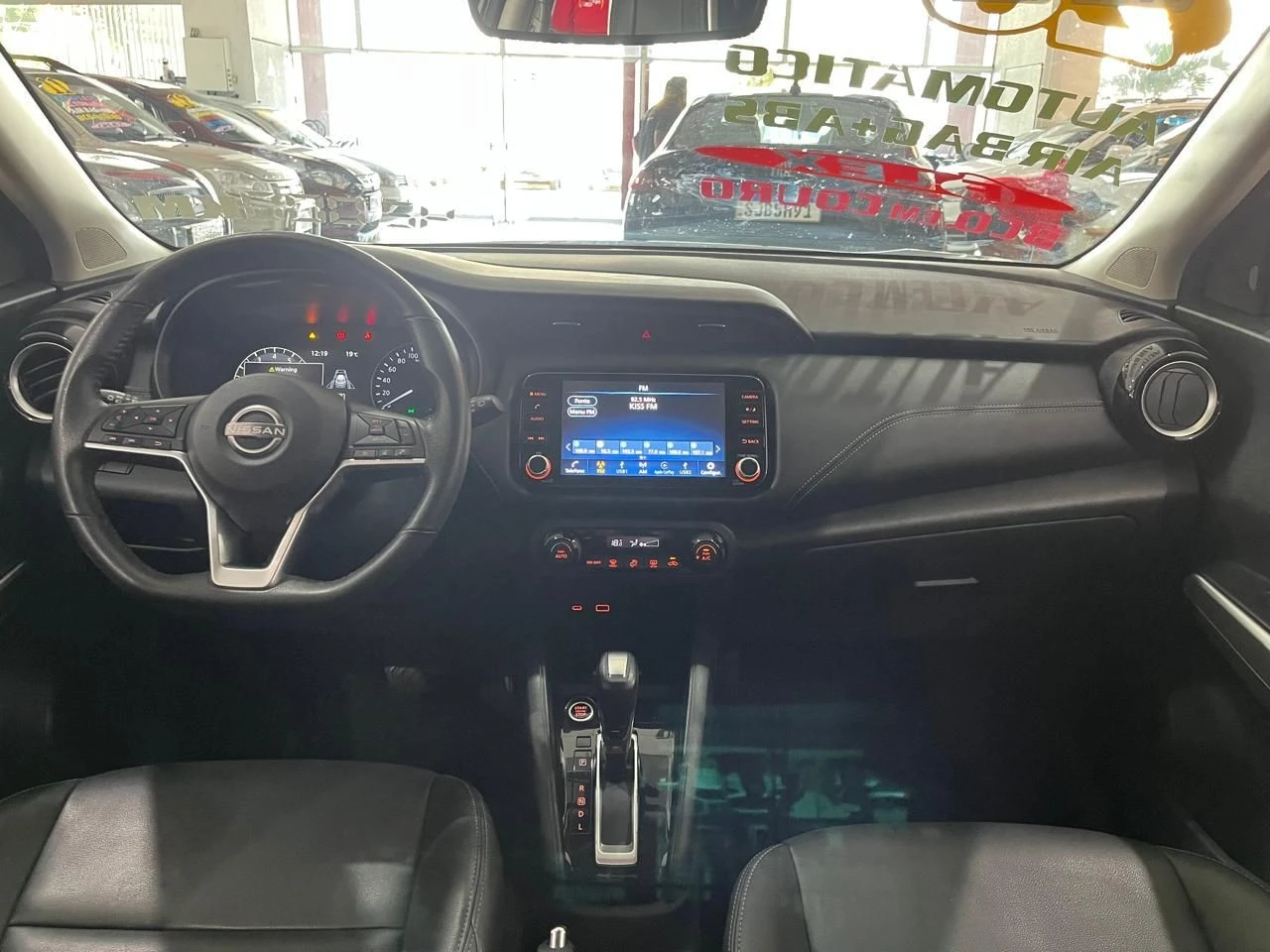 NISSAN KICKS