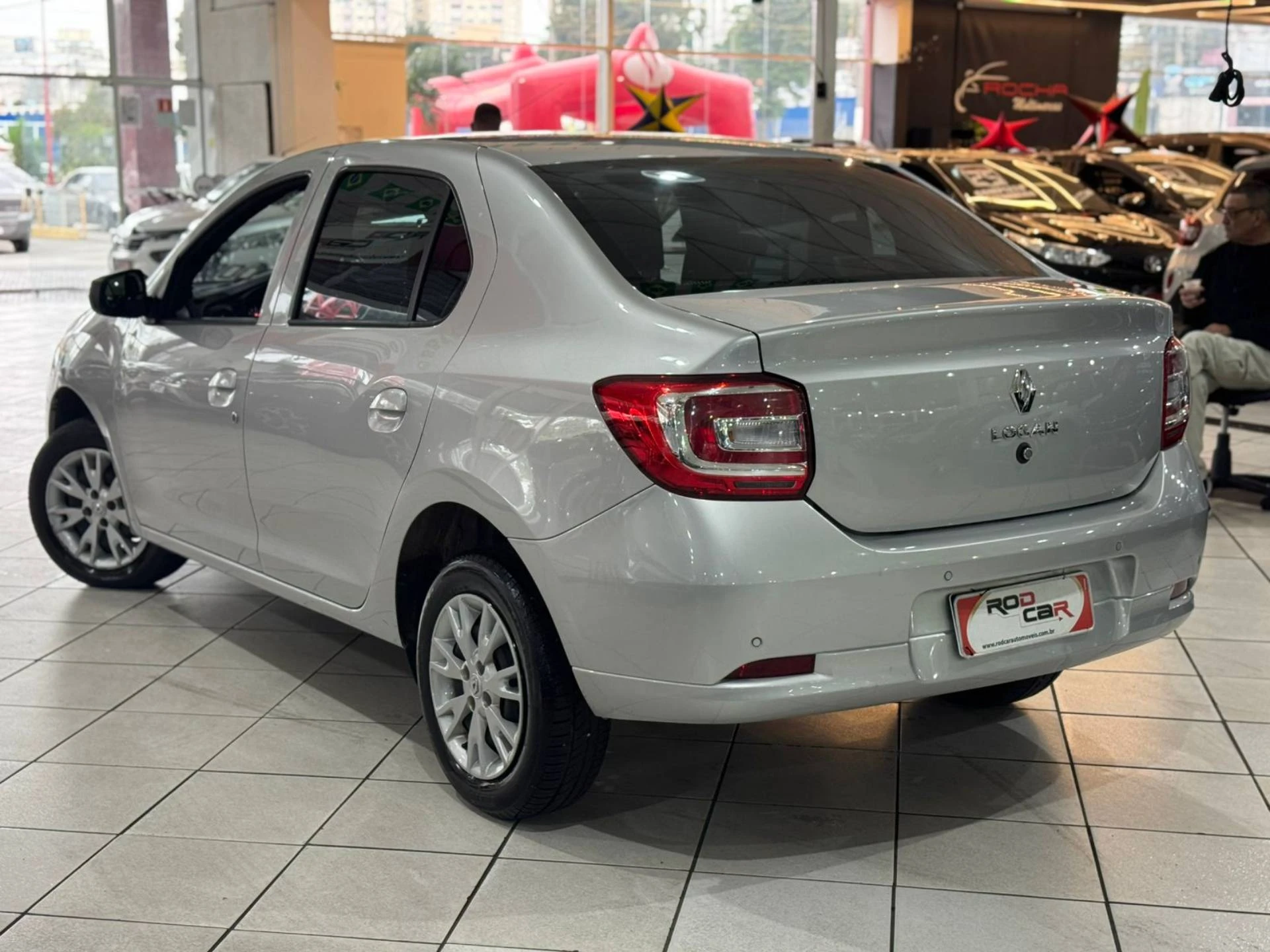 RENAULT LOGAN