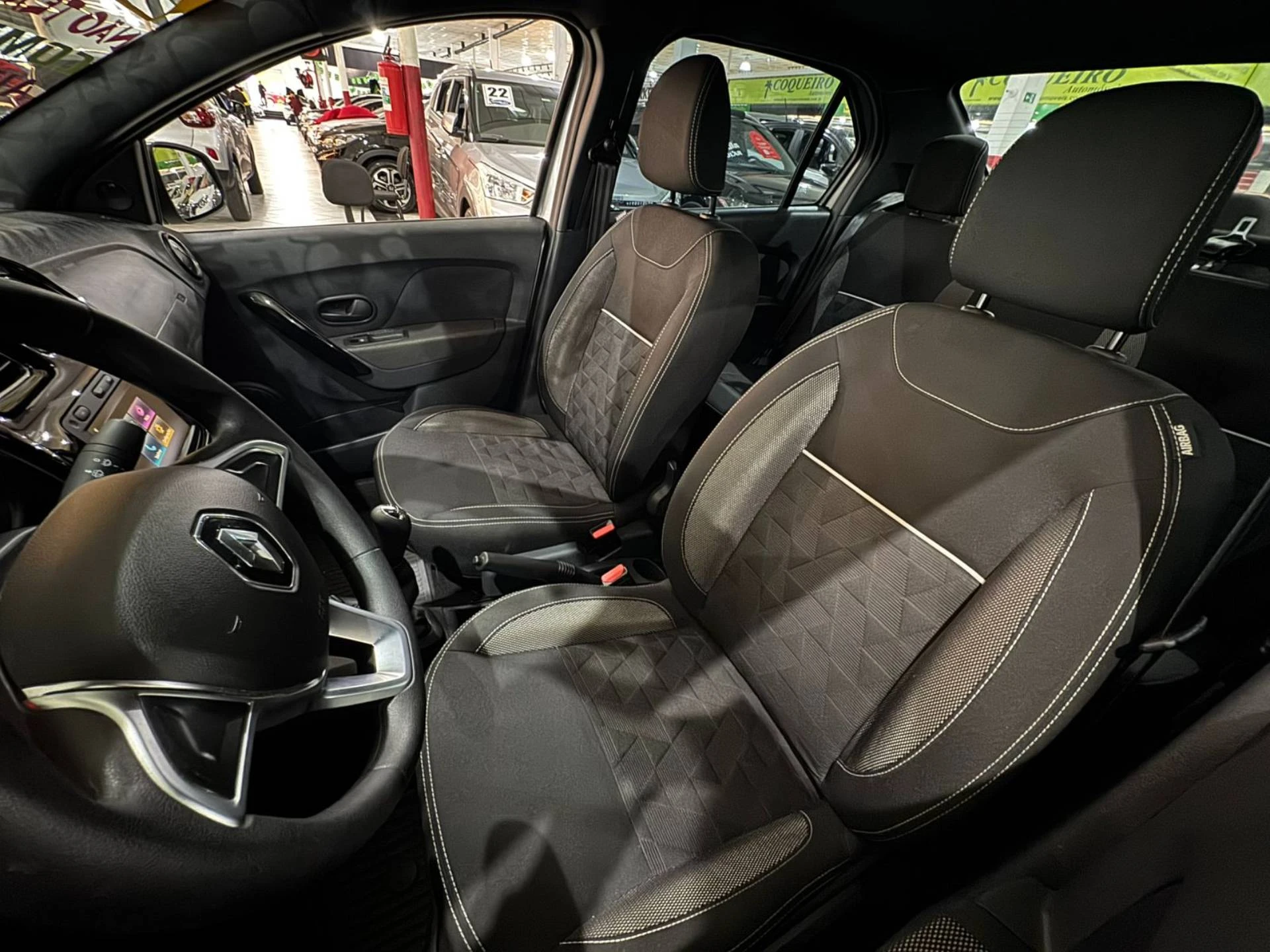 RENAULT LOGAN