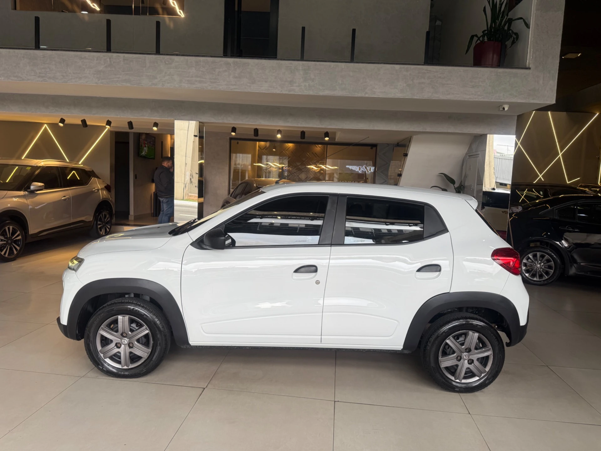 RENAULT KWID