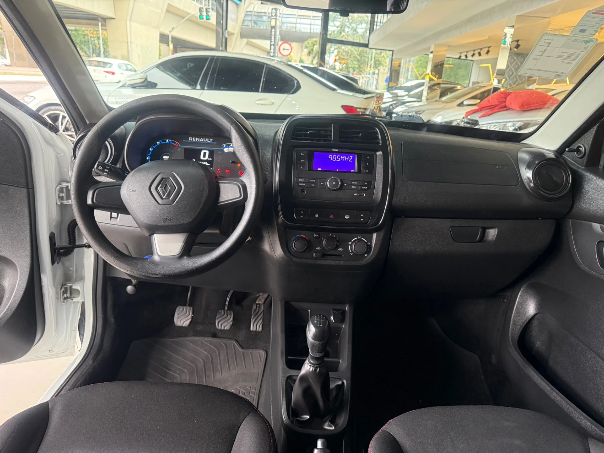 RENAULT KWID