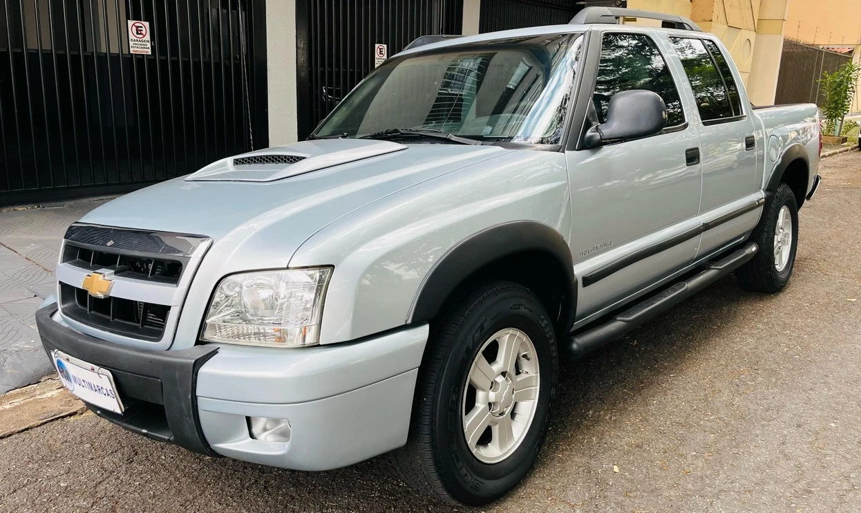 CHEVROLET S10