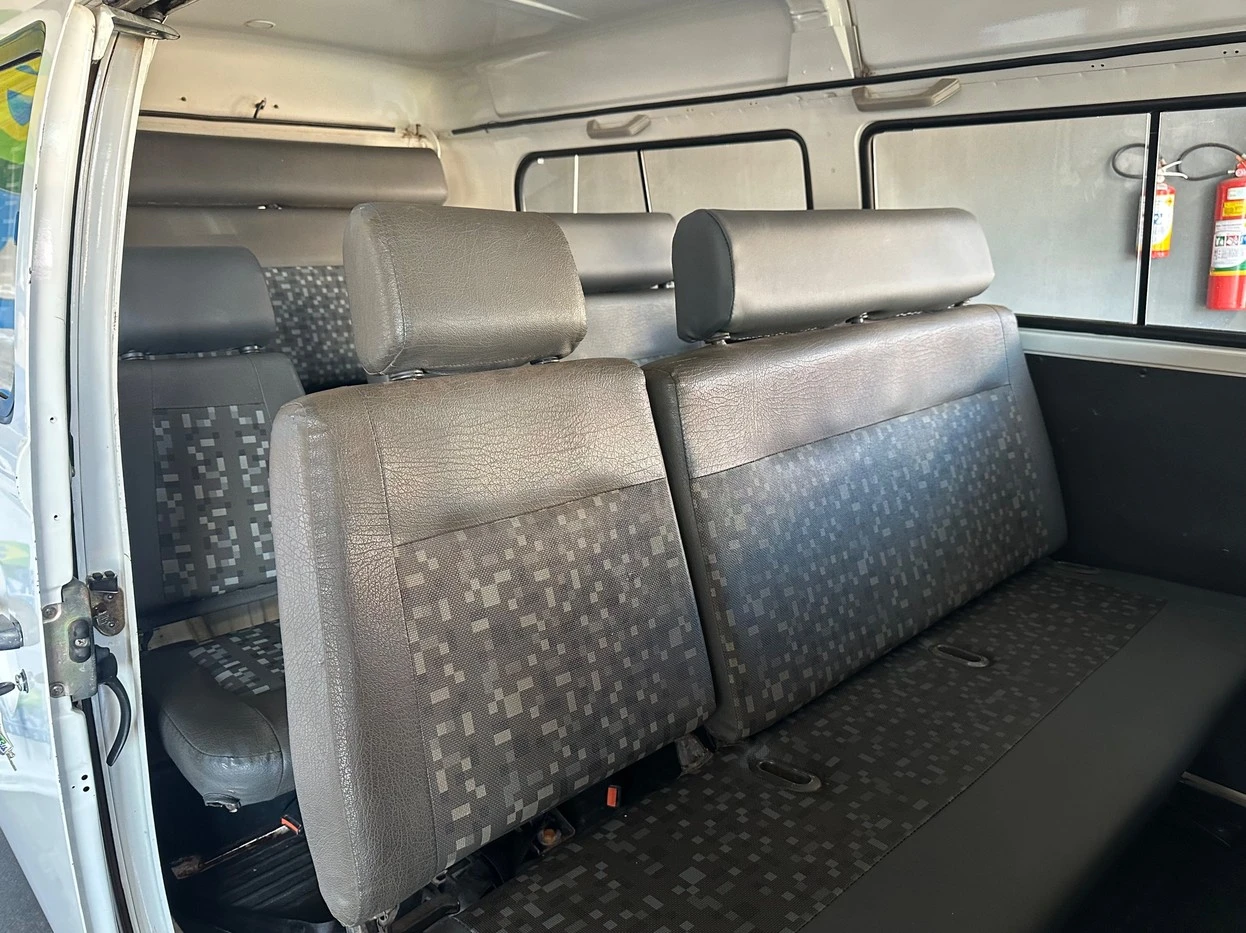 VOLKSWAGEN KOMBI