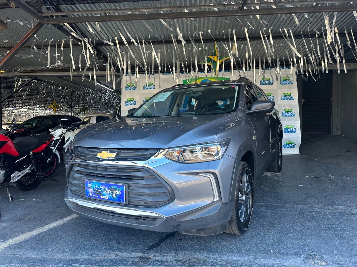 CHEVROLET TRACKER