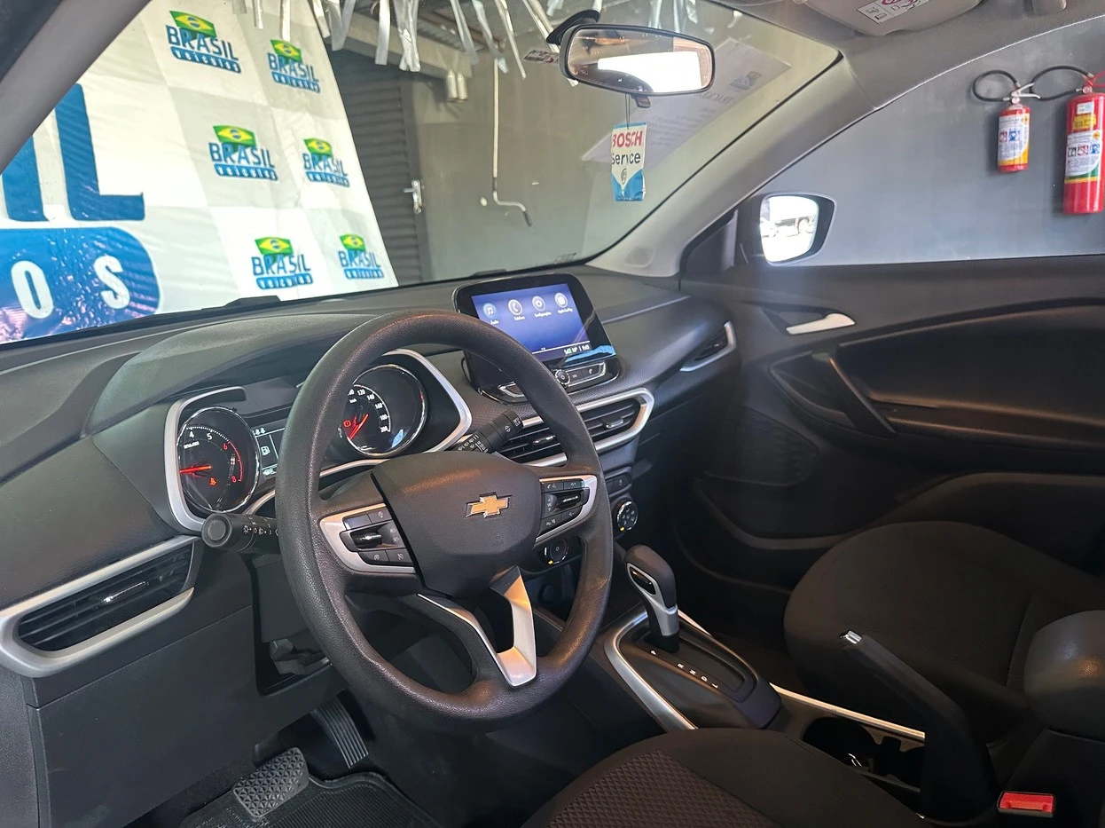 CHEVROLET TRACKER
