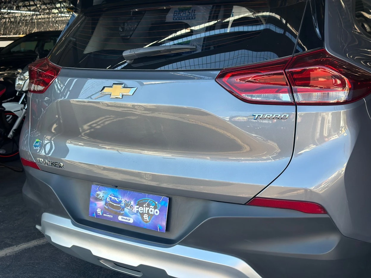 CHEVROLET TRACKER