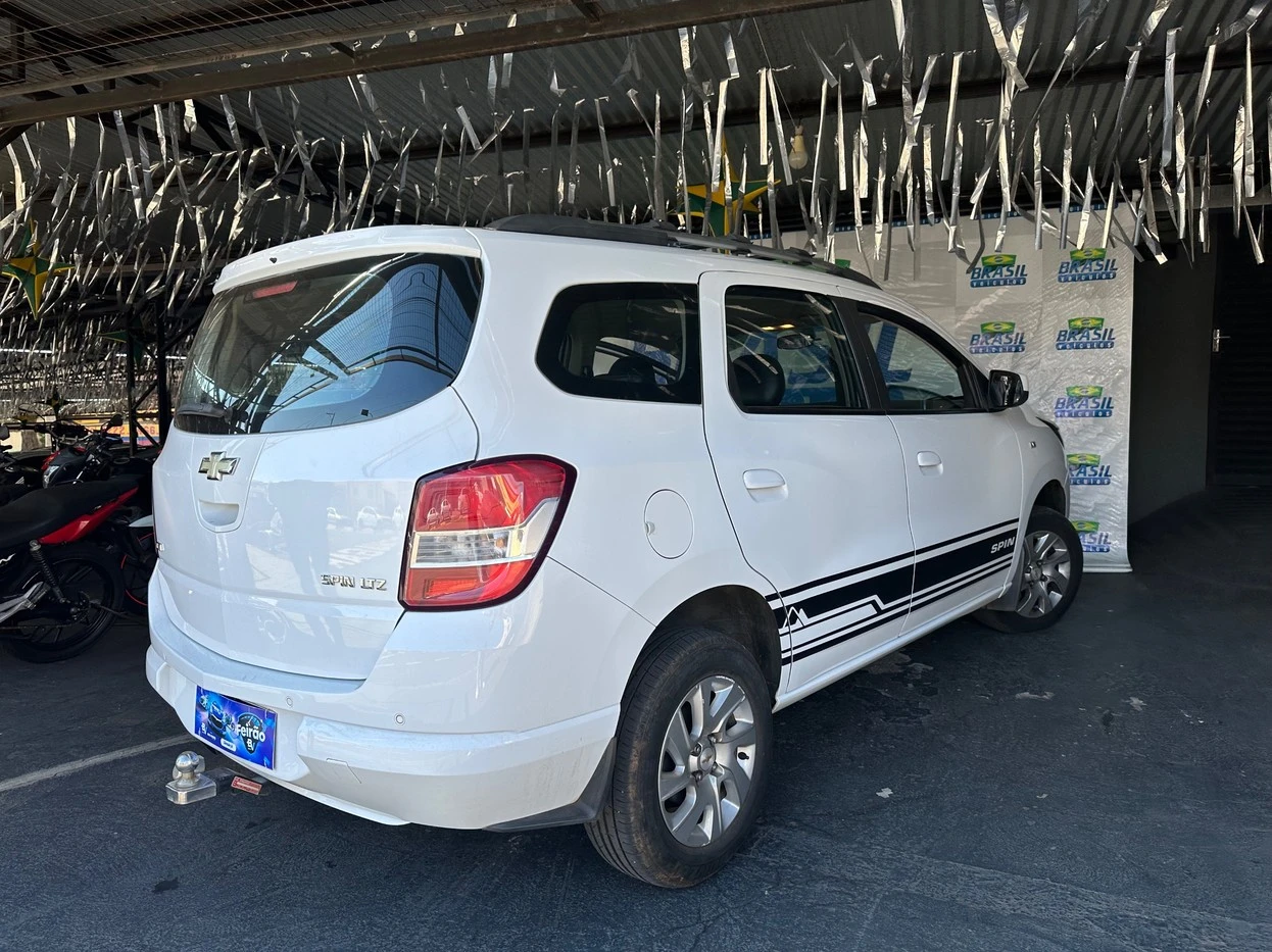 CHEVROLET SPIN