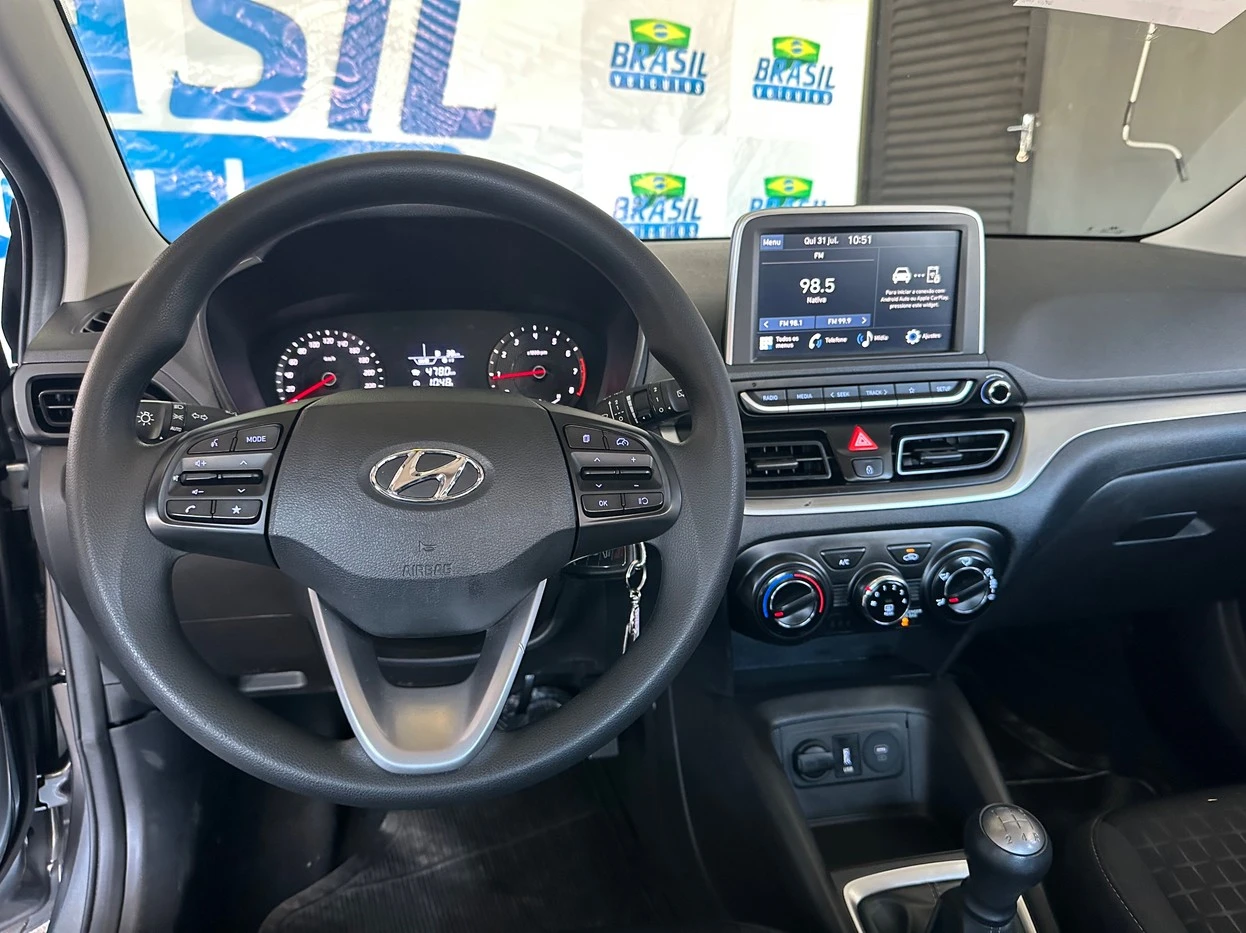 HYUNDAI HB20