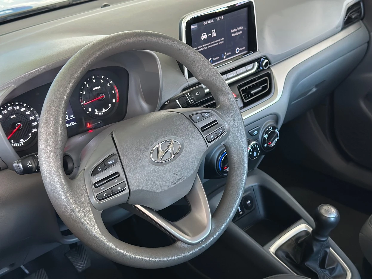 HYUNDAI HB20S